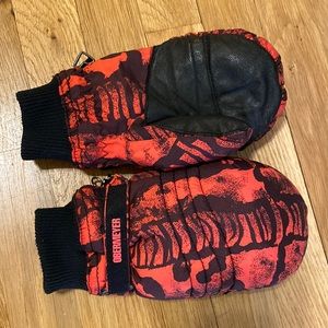 Obermeyer kid’s ski mittens